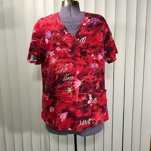 Los Angeles rose scrub top🌹